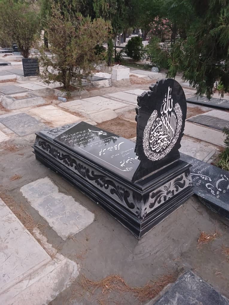خرید سنگ قبر مشکی